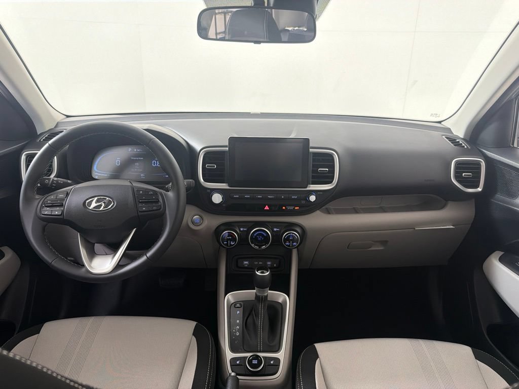 New 2026 Hyundai Venue SEL FWD image 15
