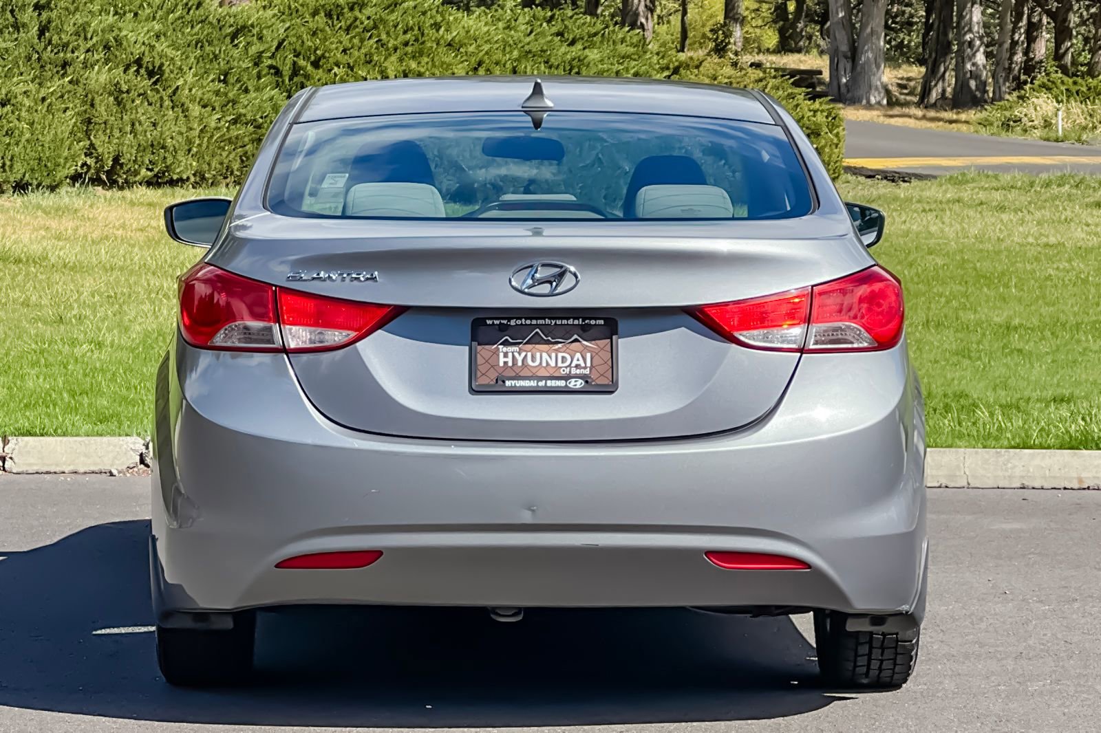 Used 2013 Hyundai Elantra GLS w/ Preferred Pkg FWD image 5