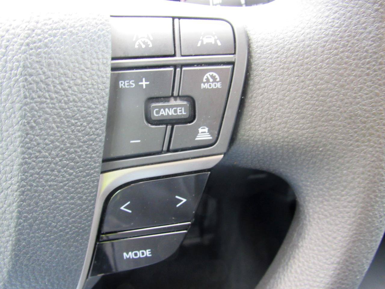Used 2026 Toyota Camry LE FWD image 23