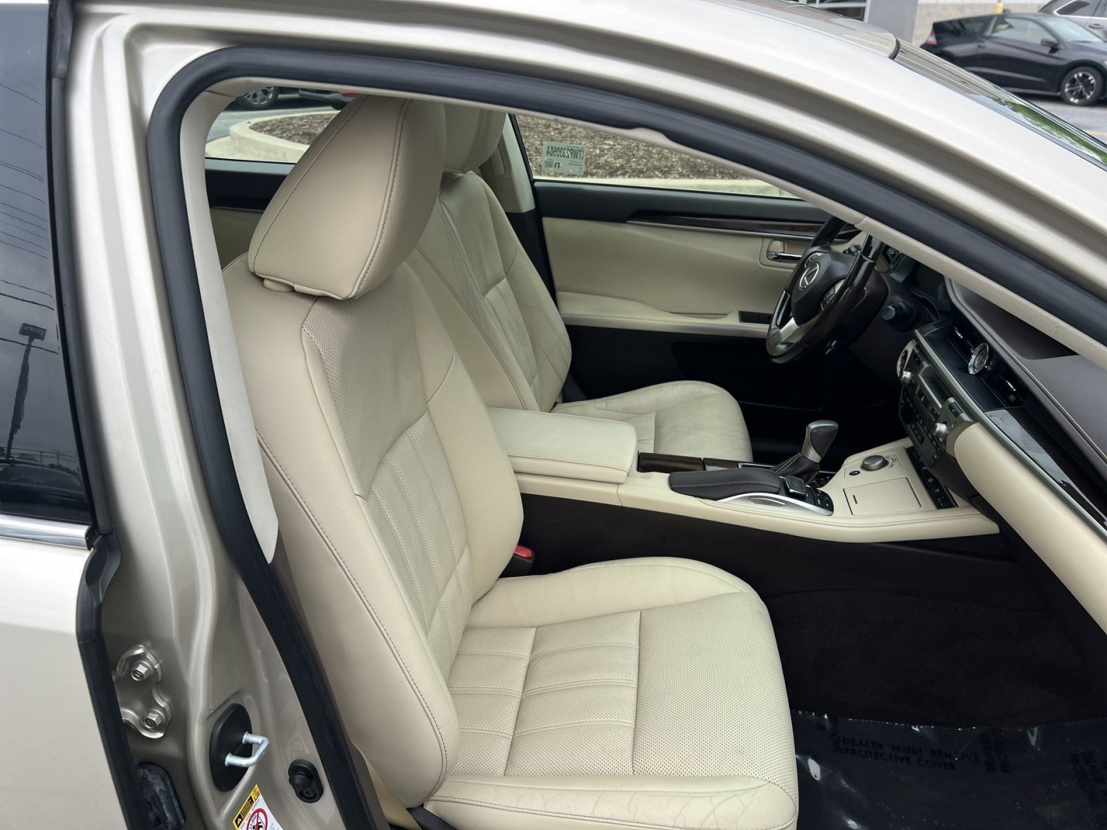 Used 2017 Lexus ES 350 w/ Luxury Package FWD image 26