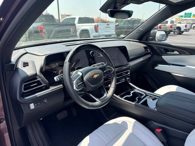 Used 2026 Chevrolet Traverse High Country FWD image 12