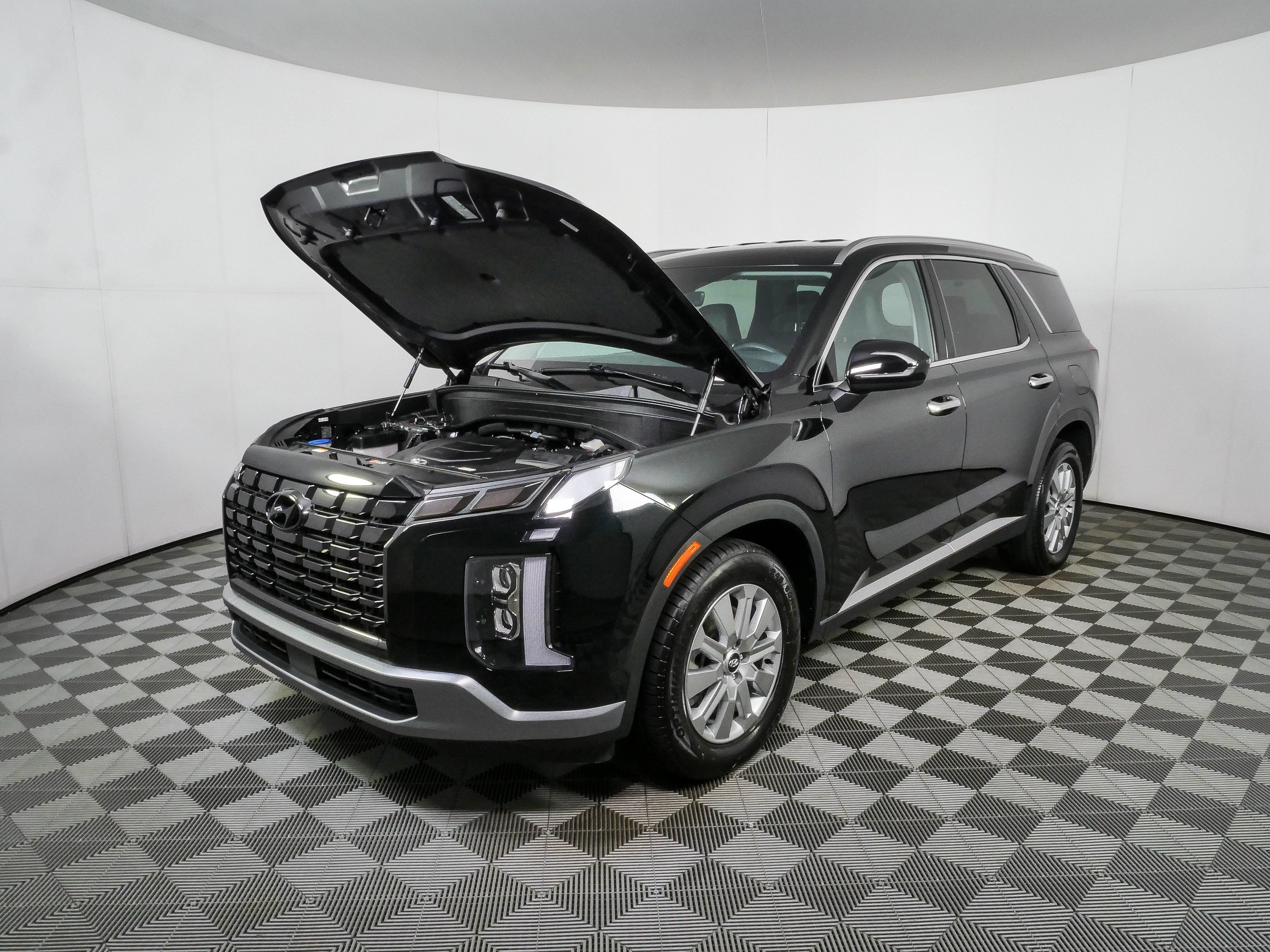 Used 2024 Hyundai Palisade SEL FWD image 34