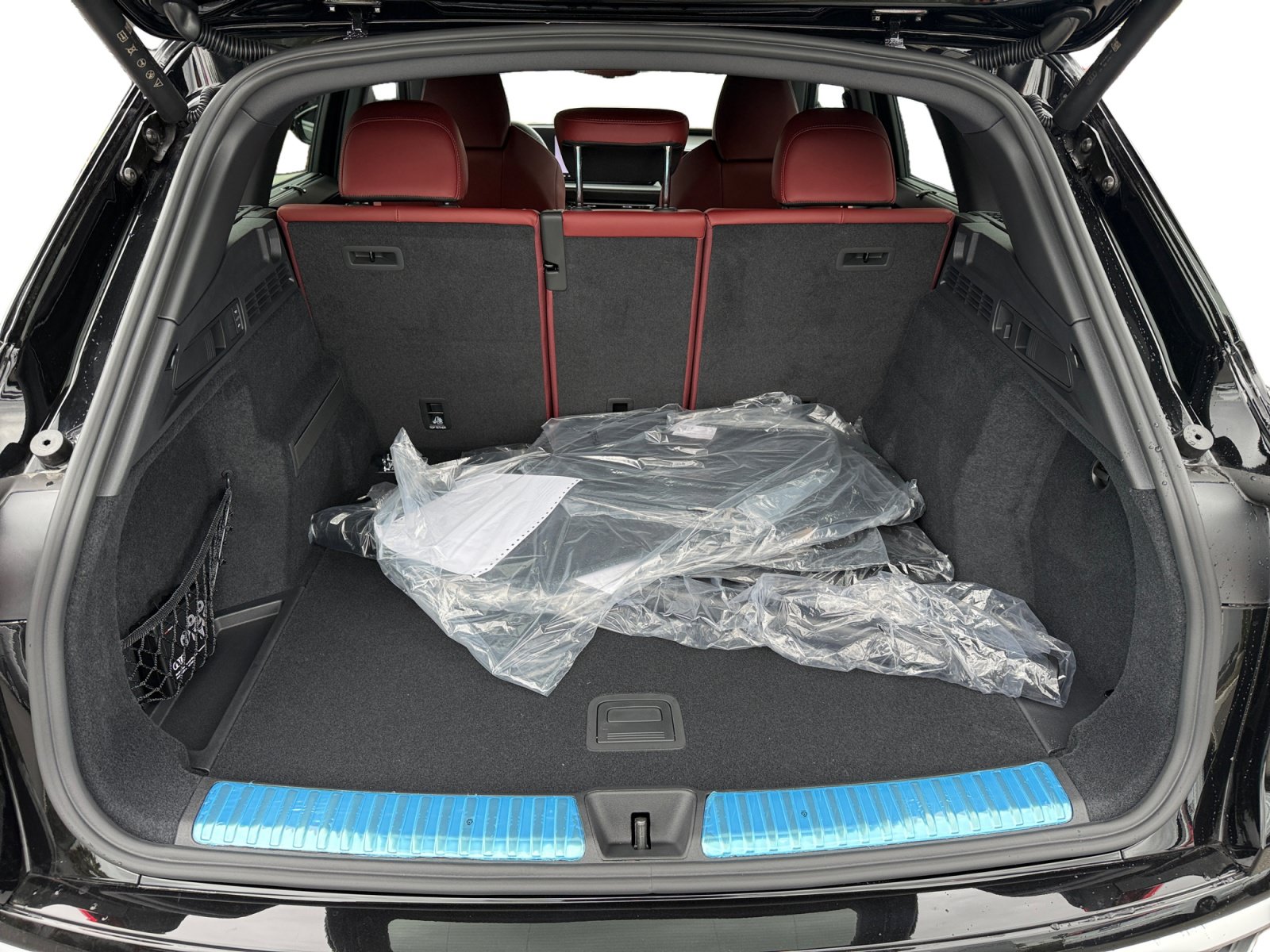 New 2026 Audi SQ5 Premium Plus AWD/4WD image 17