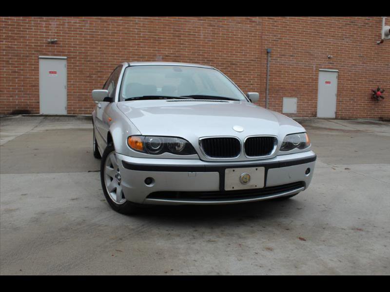 Used 2003 BMW 325i Sedan image 1