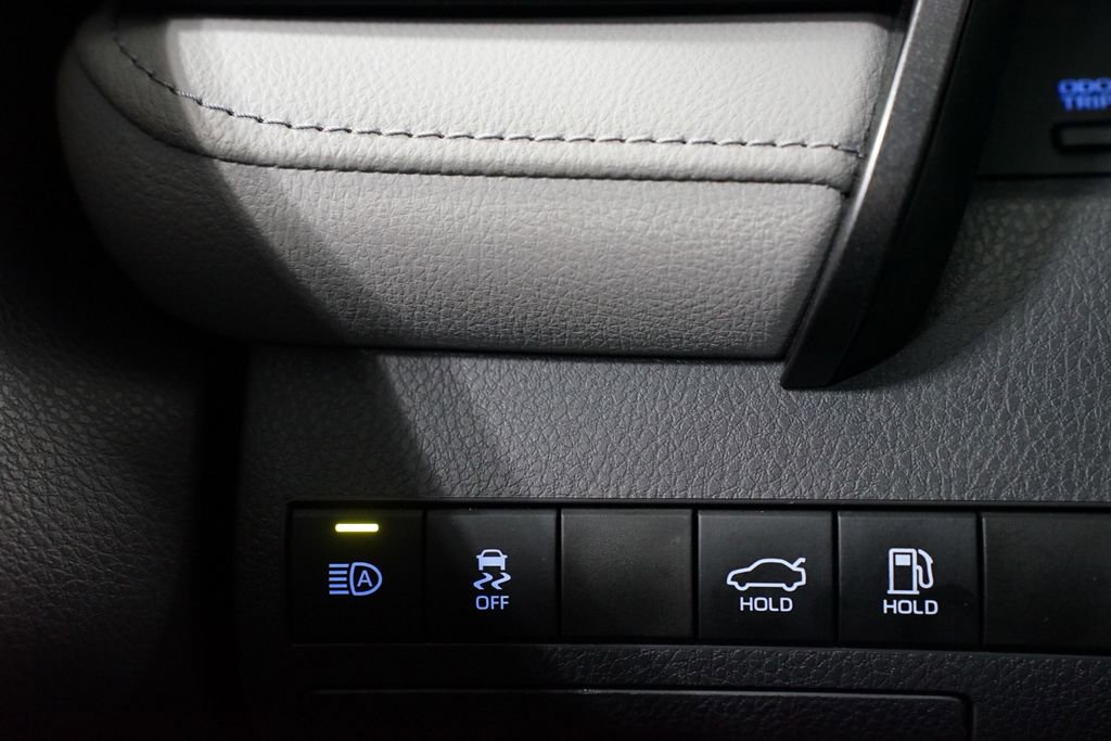 Certified 2024 Toyota Camry LE image 22