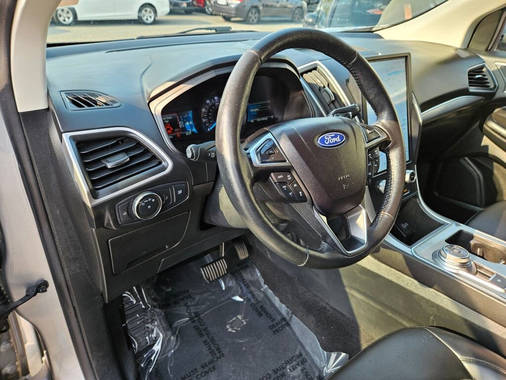Used 2022 Ford Edge SEL image 26