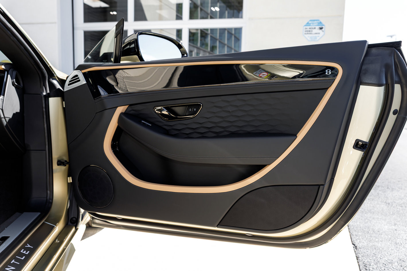 New 2026 Bentley Continental Mulliner image 32