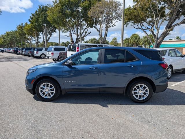 Certified 2024 Chevrolet Equinox LS w/ LS Convenience Package image 4