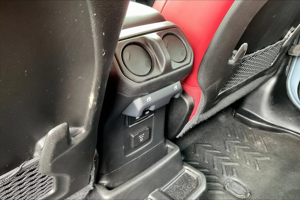 Used 2024 Jeep Wrangler Unlimited Rubicon 392 AWD/4WD image 22