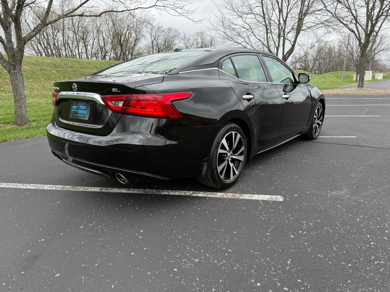 Used 2017 Nissan Maxima 3.5 SL image 3