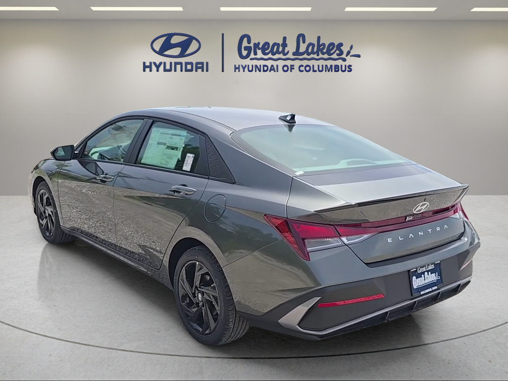 New 2026 Hyundai Elantra Sport FWD image 3
