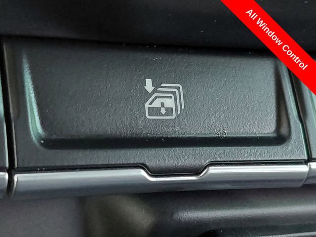 Used 2024 Chevrolet Silverado 2500 Custom w/ Custom Value Package image 21