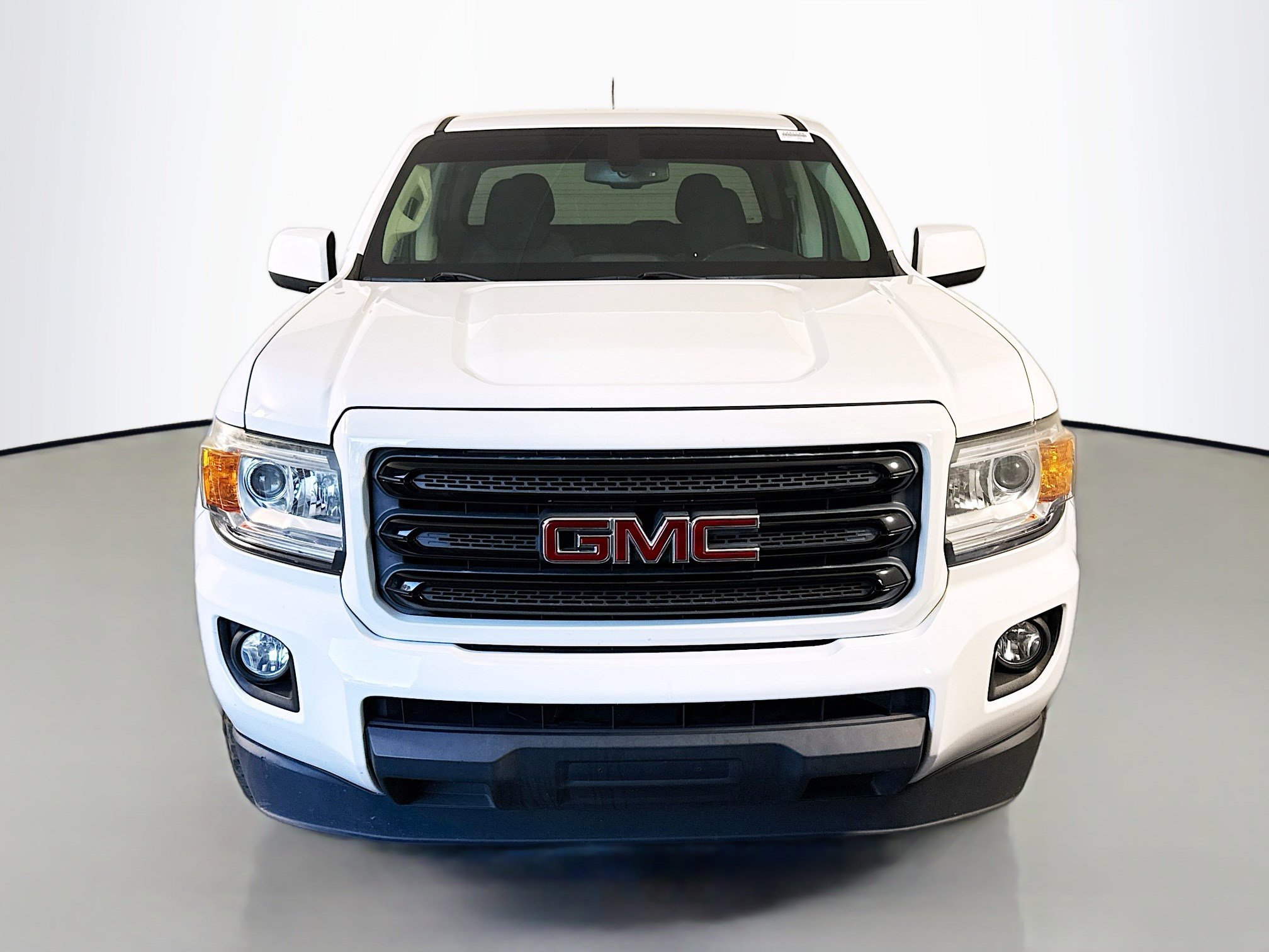 Used 2020 GMC Canyon SLE w/ Elevation Edition image 2