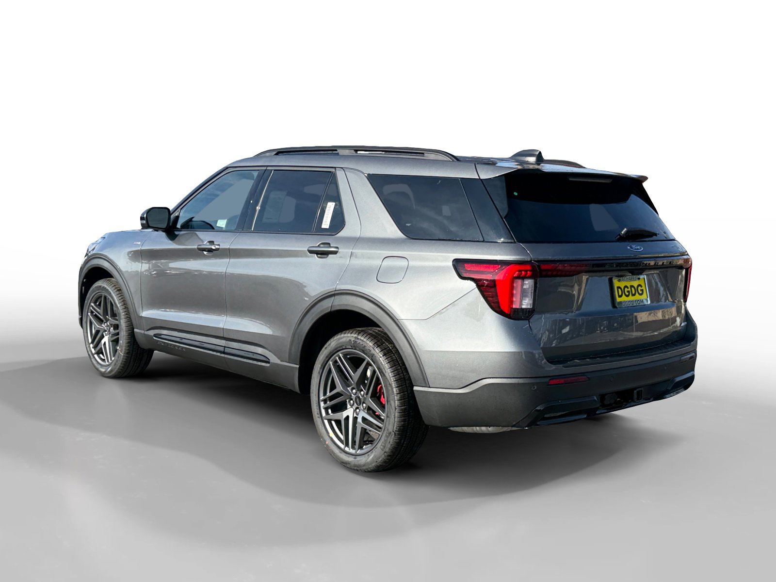 New 2026 Ford Explorer ST-Line w/ ST-Line Street Pack image 3