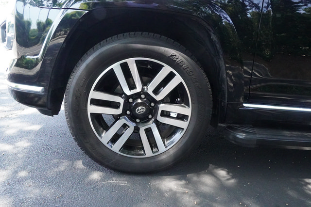 Used 2023 Toyota 4Runner Limited AWD/4WD image 38