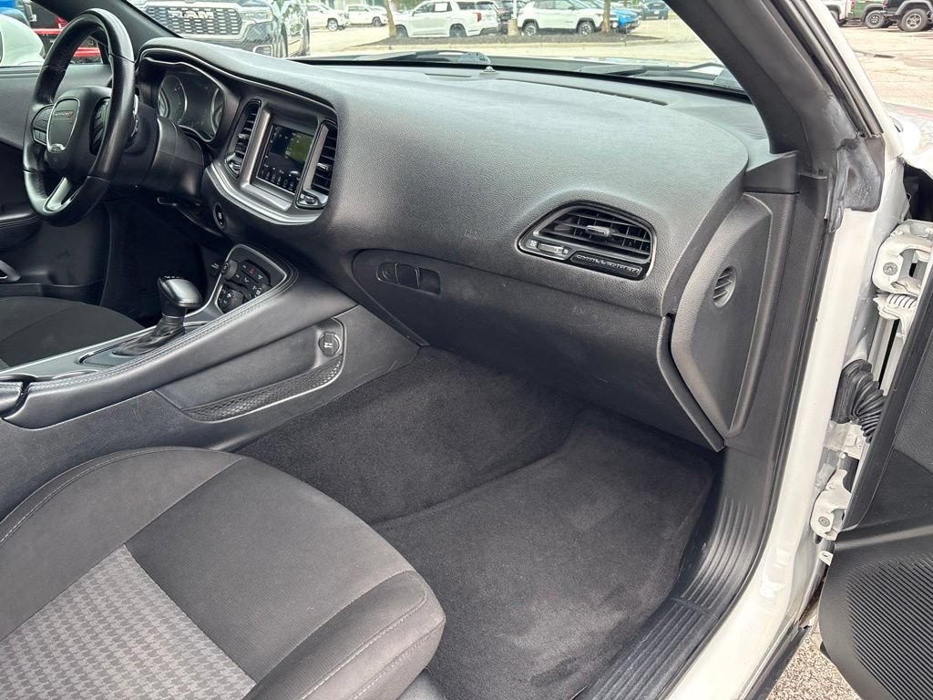 Used 2022 Dodge Challenger GT RWD image 45