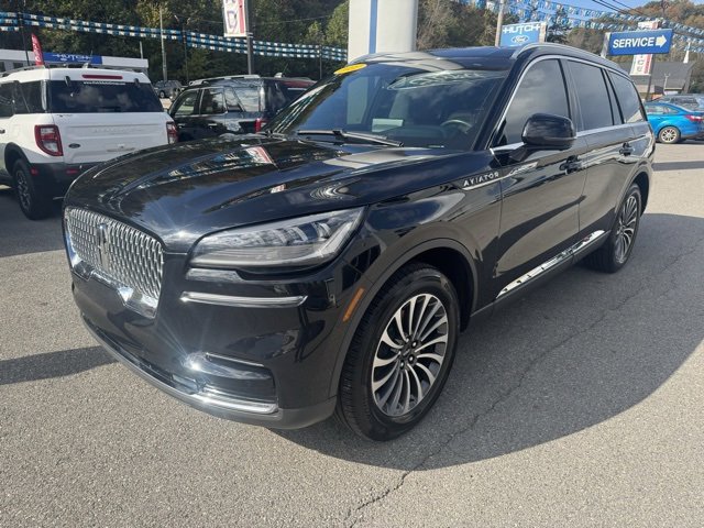 Used 2022 Lincoln Aviator Reserve w/ Elements Package Plus image 4