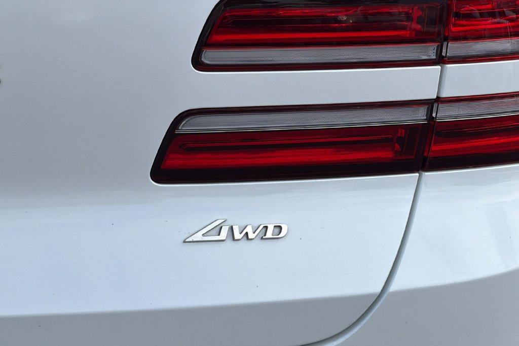 Used 2025 Genesis GV80 2.5T Standard AWD/4WD image 24
