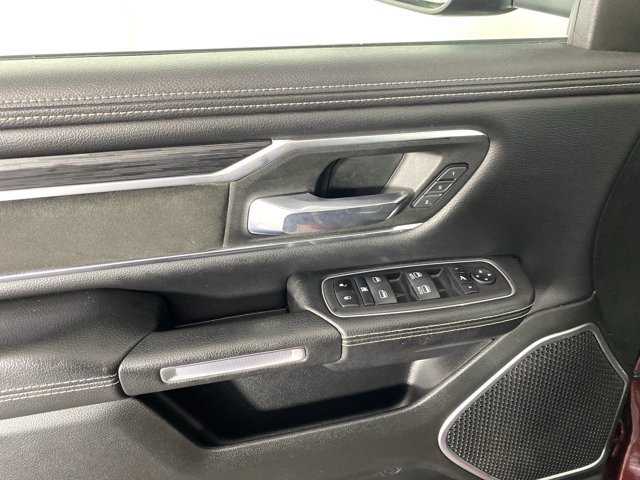 Used 2023 RAM 1500 Laramie AWD/4WD image 19