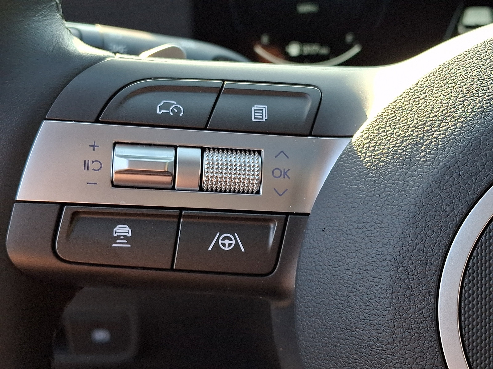 Used 2026 Hyundai Kona Limited AWD/4WD image 25
