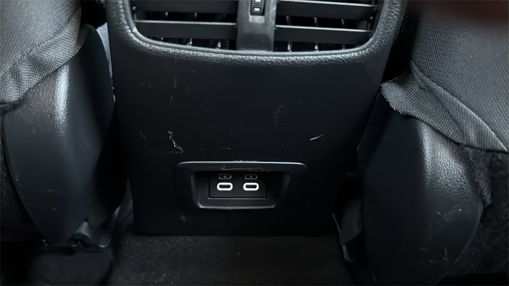 Used 2023 Toyota Corolla Cross LE image 26