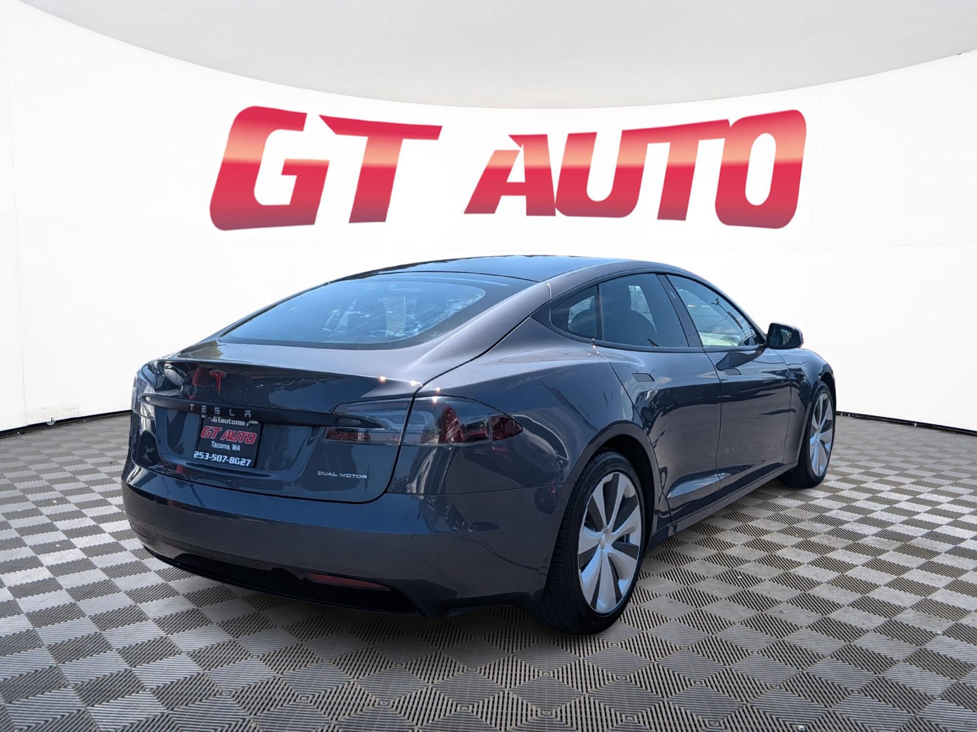 Used 2021 Tesla Model S Long Range Plus AWD/4WD image 4