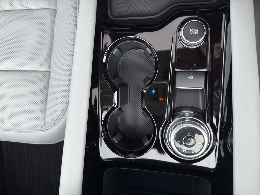 New 2026 Ford Explorer Platinum w/ LUX Leather Package image 22