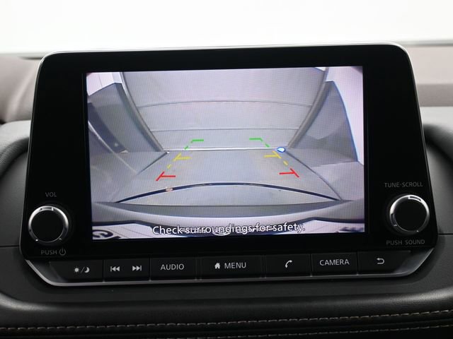 Used 2023 Nissan Rogue SV image 17