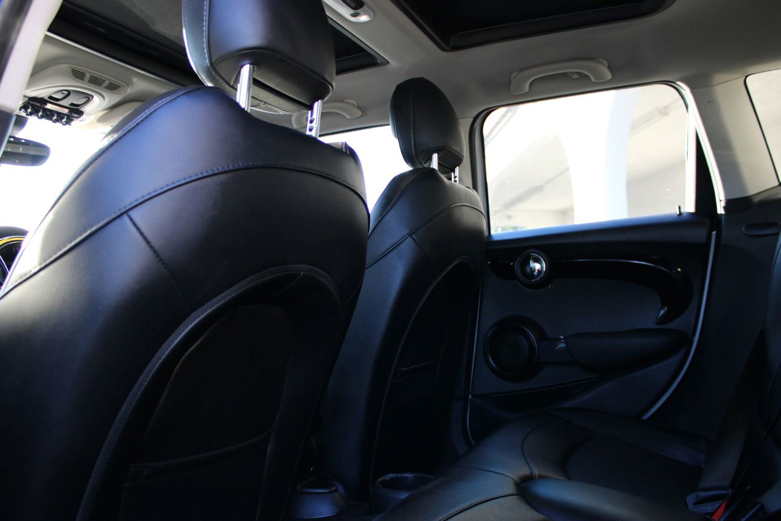 Used 2020 MINI Cooper S w/ Storage Package image 18