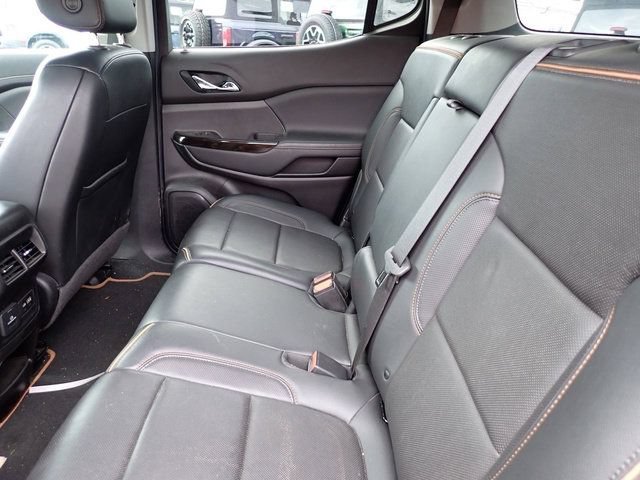 Used 2020 GMC Acadia AT4 AWD/4WD image 12