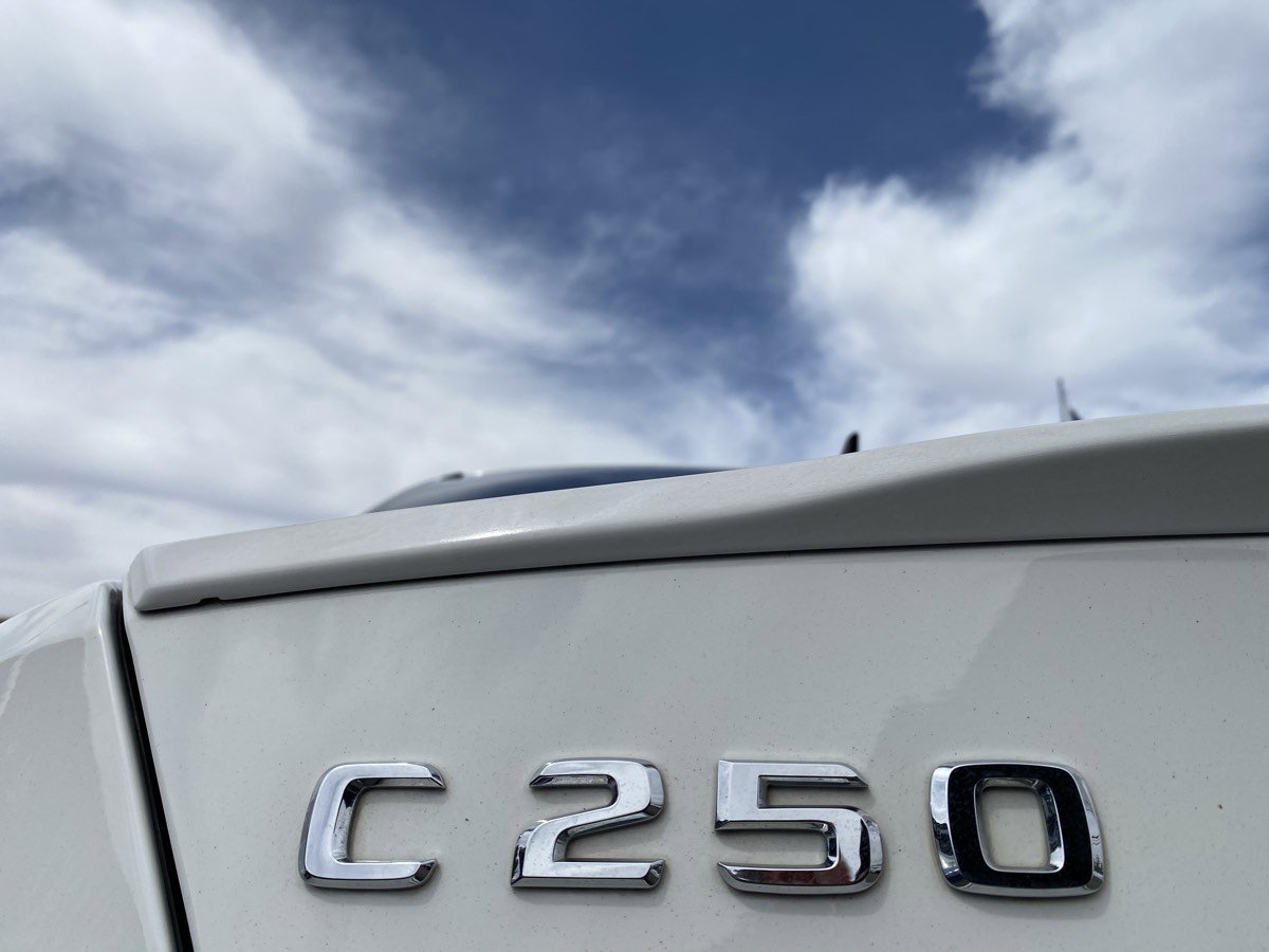 Used 2013 Mercedes-Benz C 250 Luxury image 22