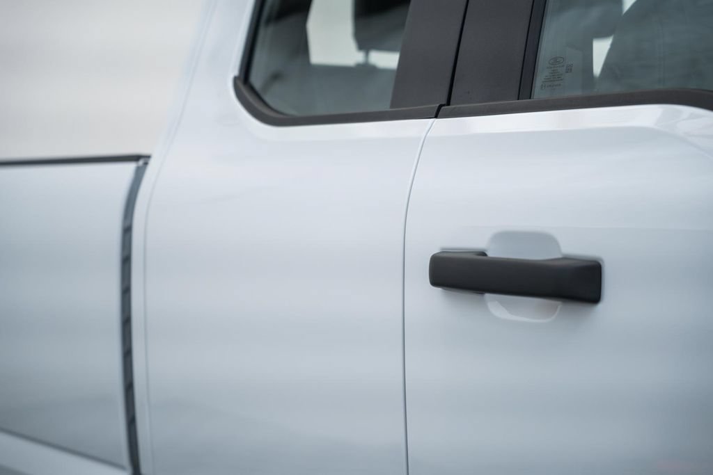 New 2026 Ford F250 XL AWD/4WD image 15