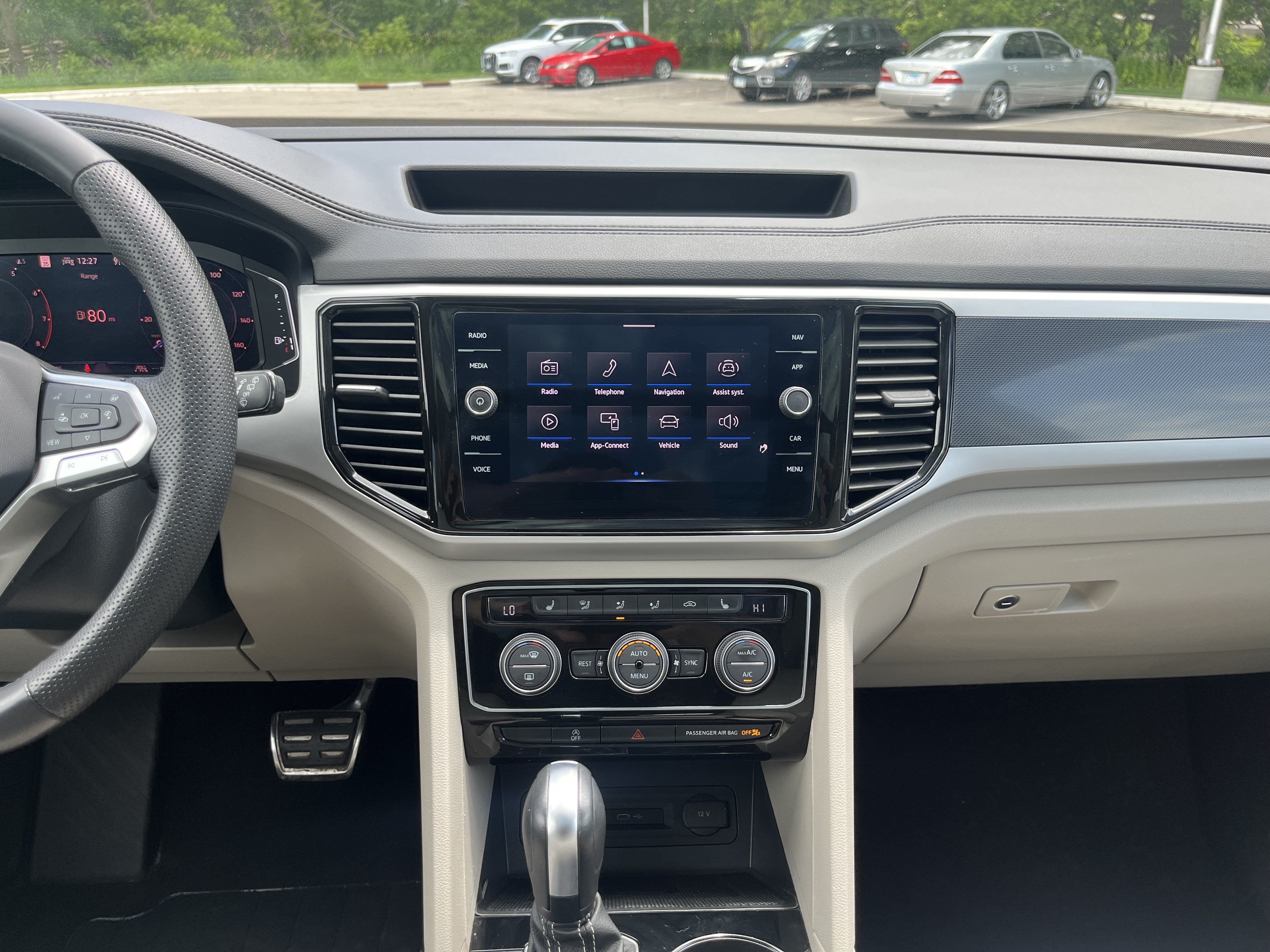 Certified 2023 Volkswagen Atlas SEL R-Line AWD/4WD image 14