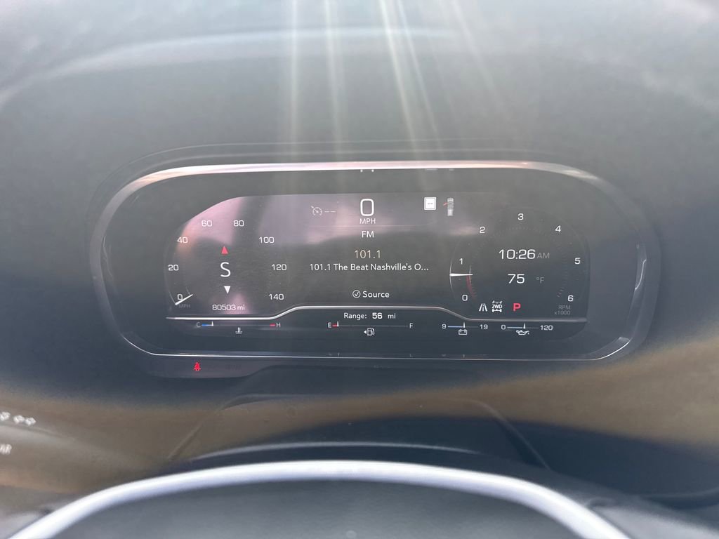 Used 2022 GMC Yukon XL SLE image 18