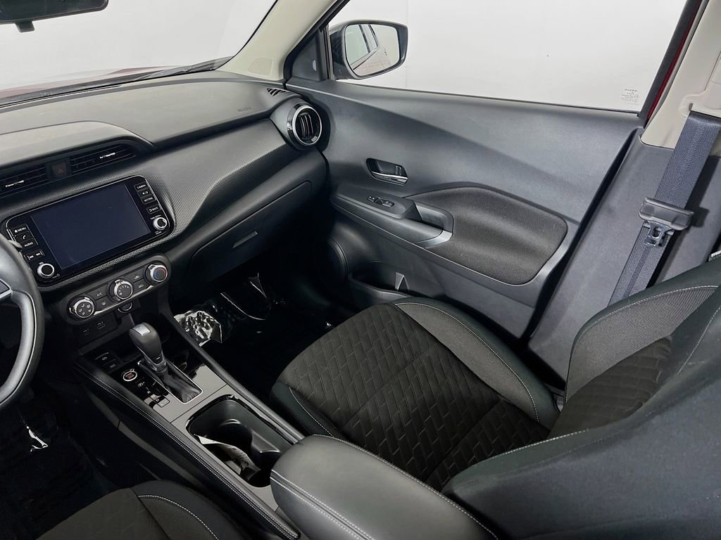 Used 2024 Nissan Kicks SV image 19
