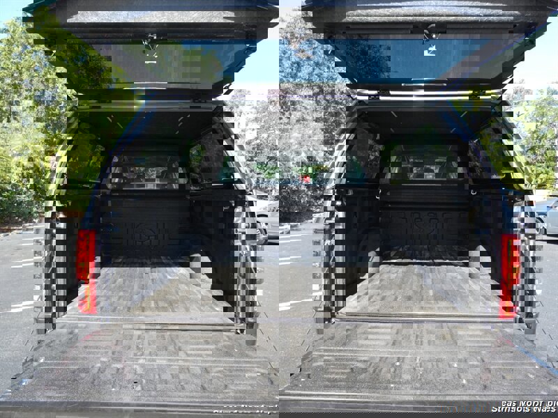 Used 2017 Ford F150 XL w/ XL Power Equipment Group AWD/4WD image 15