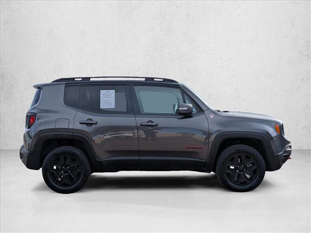 Used 2018 Jeep Renegade Trailhawk image 4