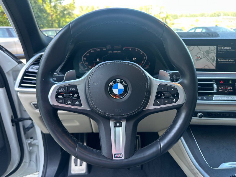 Used 2021 BMW X5 M50i image 34