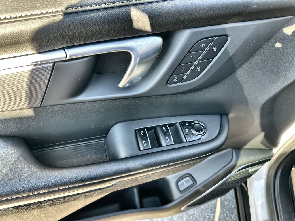 New 2025 Buick Enclave Sport Touring w/ Super Cruise Package image 23