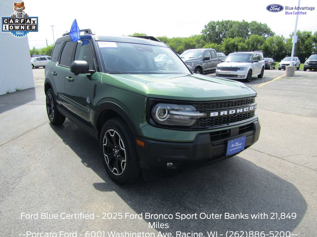 Certified 2025 Ford Bronco Sport Outer Banks w/ Outer Banks Tech Package+ AWD/4WD image 10