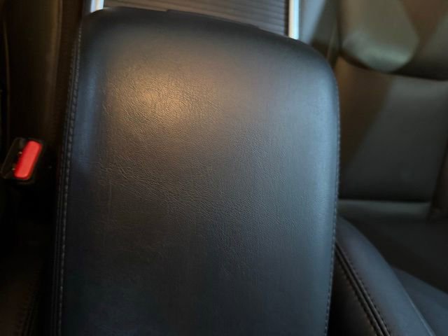Used 2021 Chrysler 300 Touring L RWD image 23