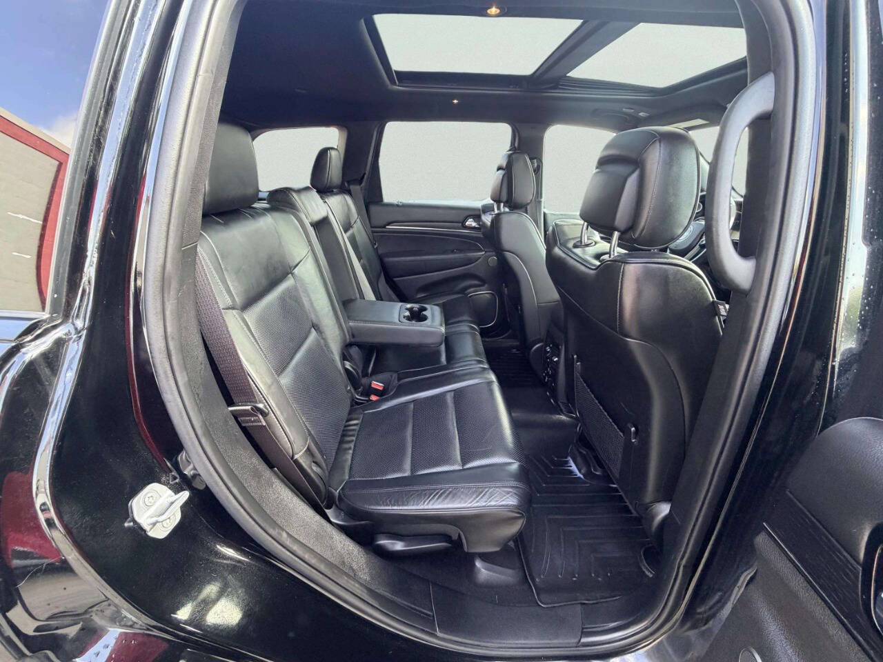 Used 2020 Jeep Grand Cherokee High Altitude AWD/4WD image 28