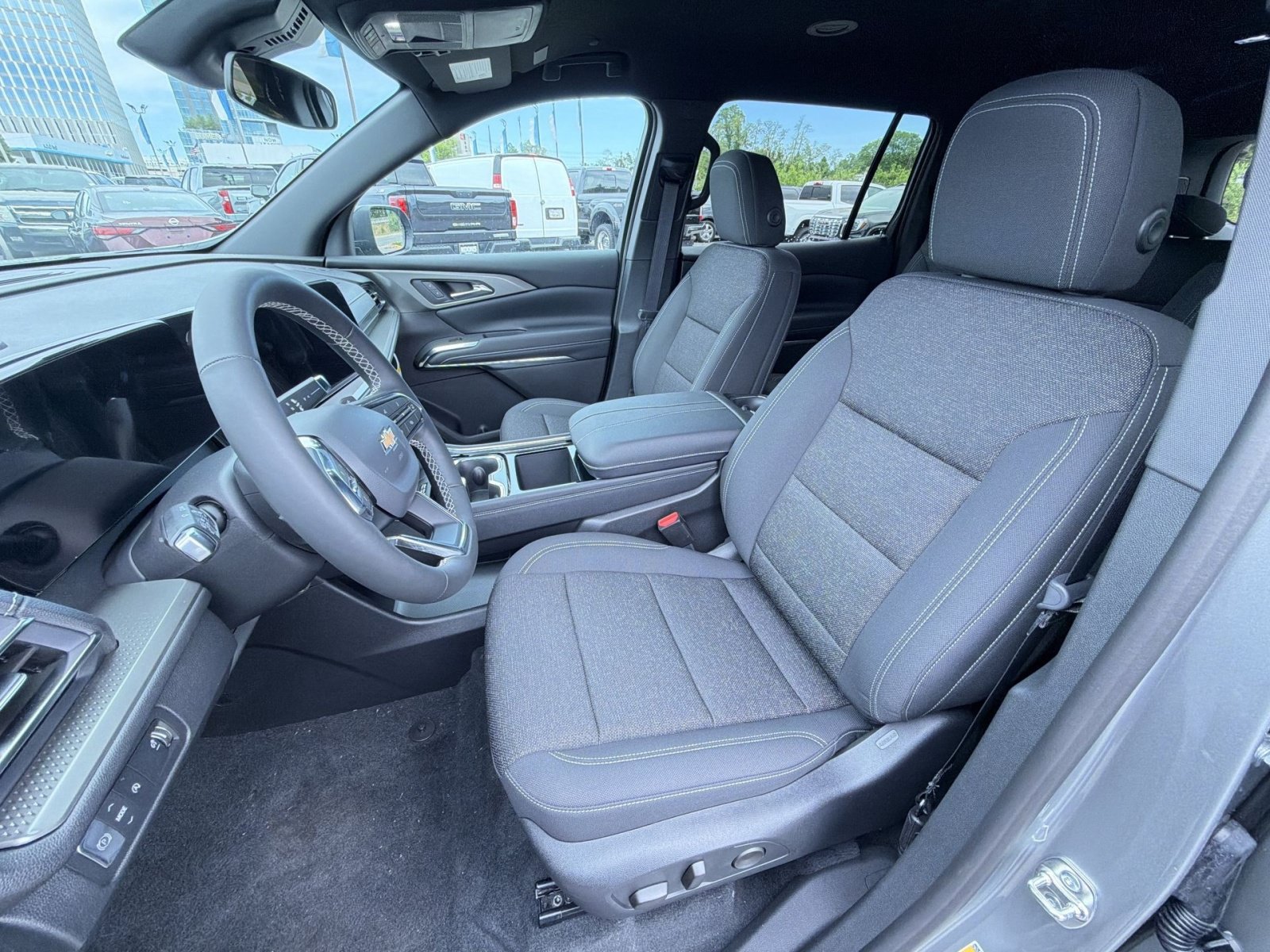 New 2026 Chevrolet Traverse LT FWD image 13