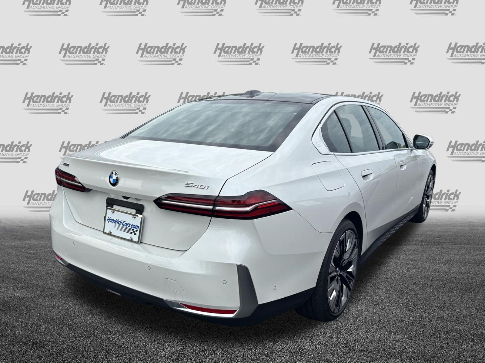 Used 2026 BMW 540i xDrive AWD/4WD image 10