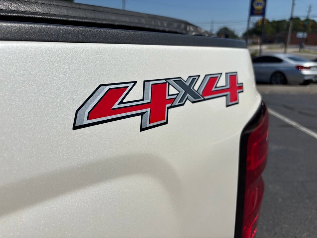 Used 2015 Chevrolet Silverado 1500 LTZ AWD/4WD image 10