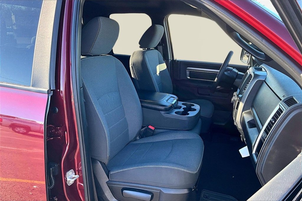 Used 2022 RAM 1500 Classic Warlock w/ Electronics Group image 7