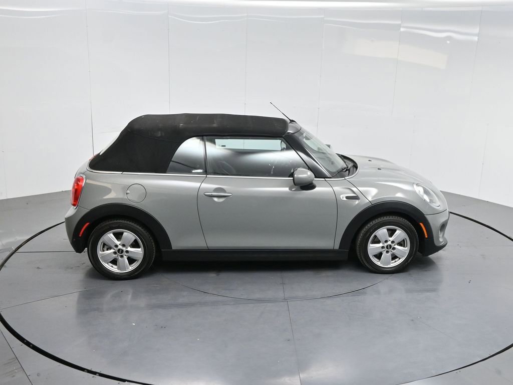 Used 2017 MINI Cooper Convertible image 61