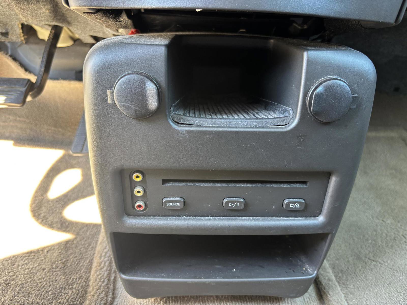 Used 2002 Pontiac Montana Extended w/ Premium Seating Pkg image 31