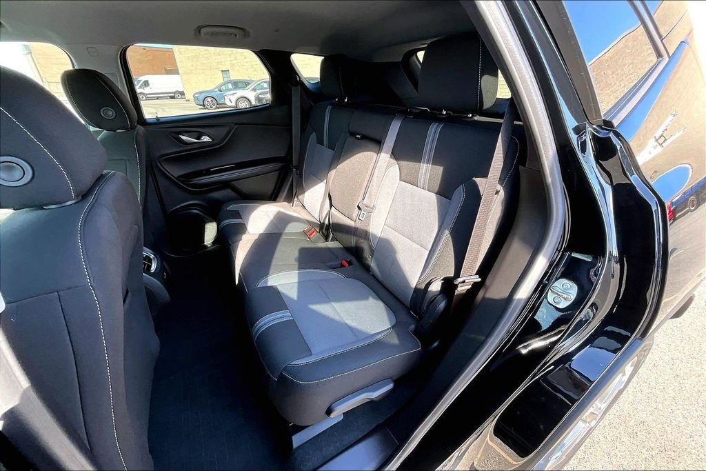 Used 2024 Chevrolet Blazer LT w/ Convenience Package AWD/4WD image 24