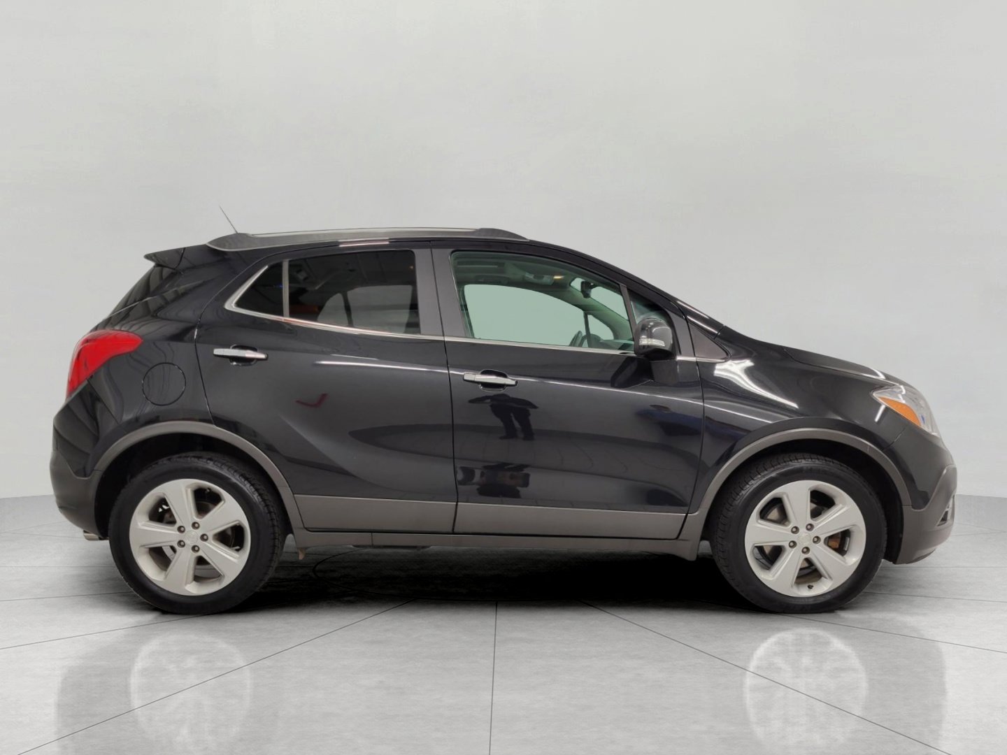 Used 2015 Buick Encore Leather FWD image 38